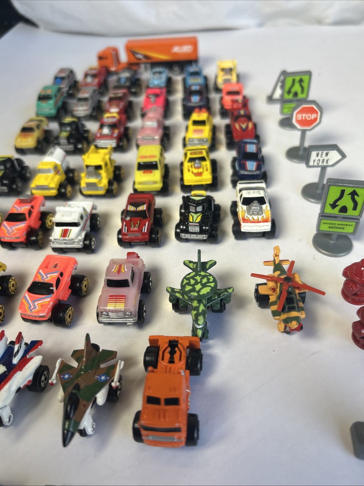 ROAD CHAMPS Lot 53X Cars Diecast Planes Allied Semi (Micro)
