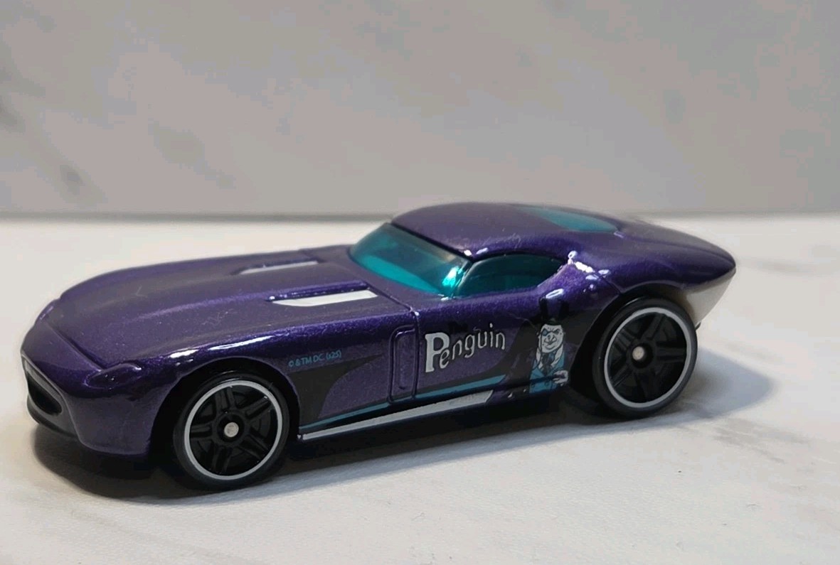 2022 Hot Wheels Fast Felion Penguin Batman Purple Diecast 1:64 Toy Race Car
