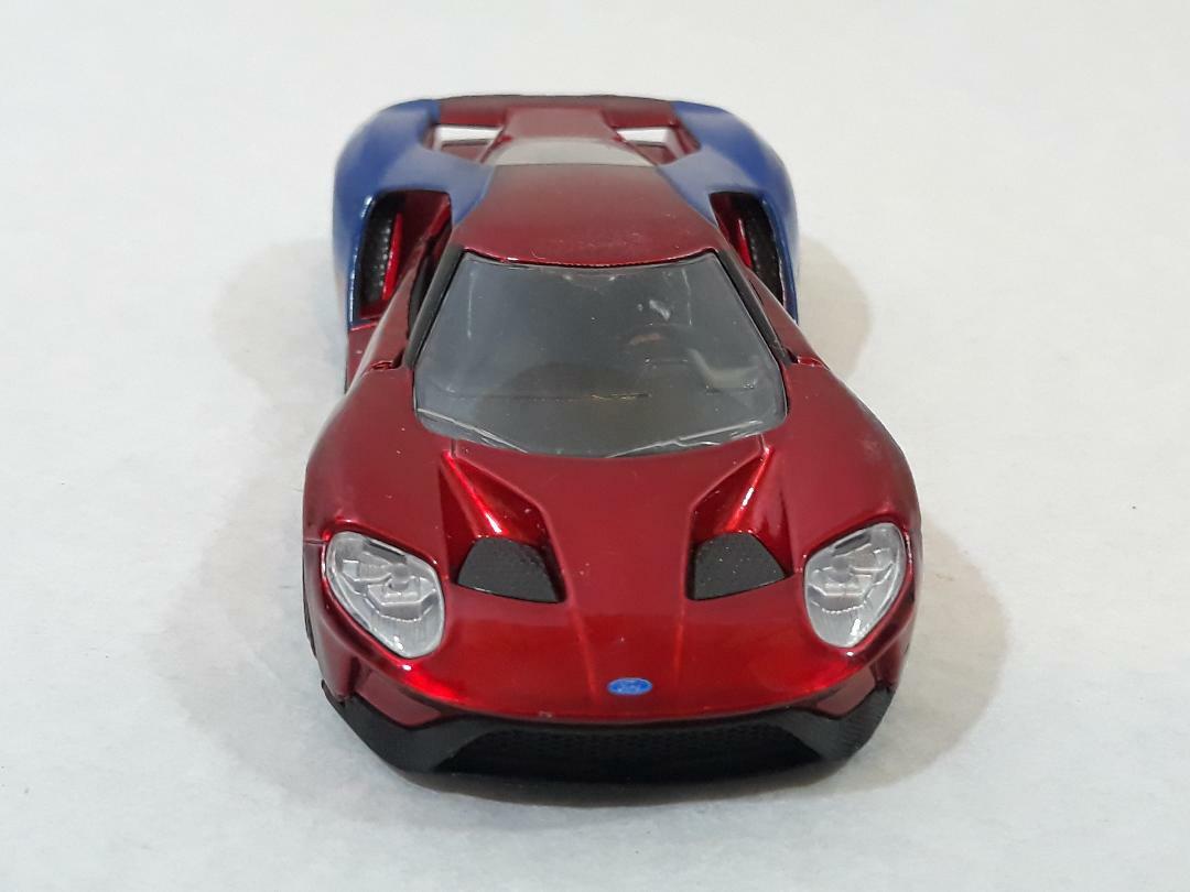 Marvel Ford GT “SPIDER-MAN” Theme Diecast Toy Car ~ Ships FREE
