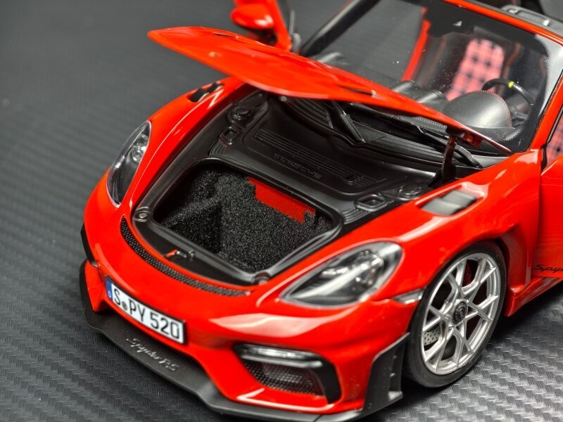 NOREV 1/18 Porsche 718 Spyder RS 2023 Weissach Pack Red Diecast Model 187271