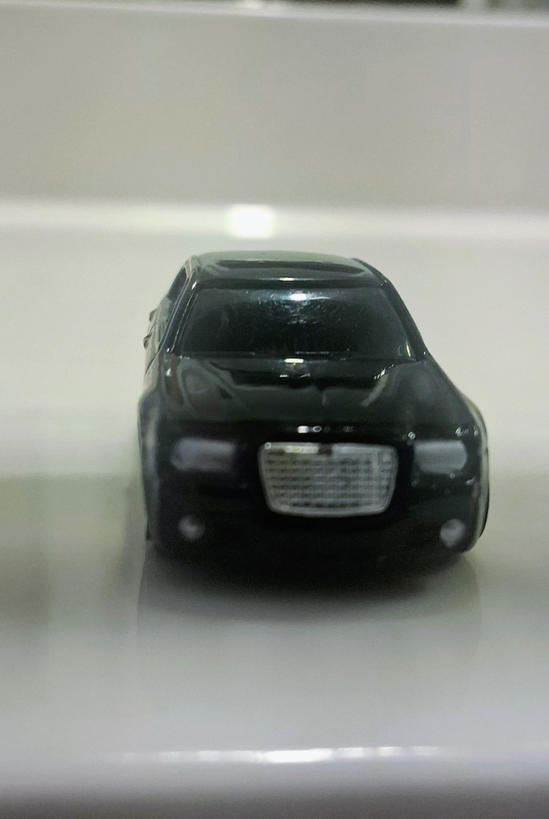 Maisto Chrysler 300C Hemi 1:64 Diecast Car Black – 2005 Mint