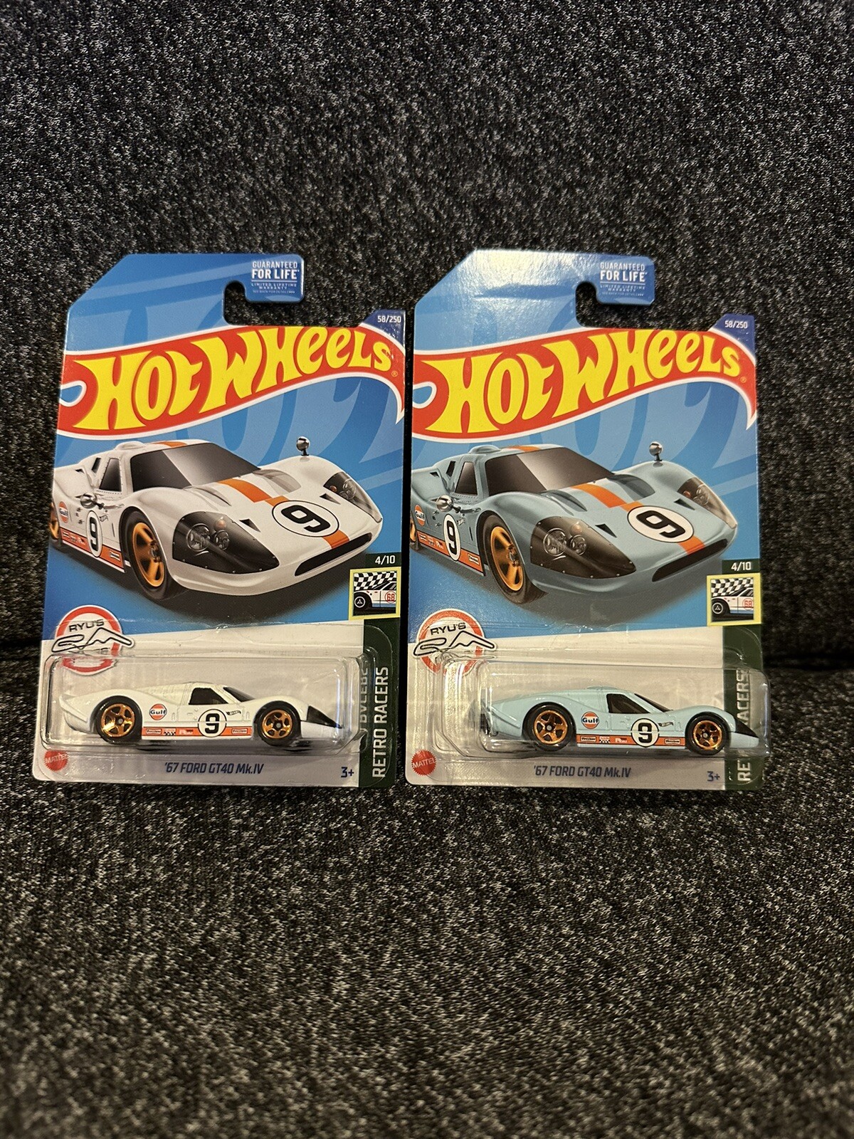 Hot Wheels 67 Ford Gt40 Mk IV Gulf White And Light Blue (lot Of 2)