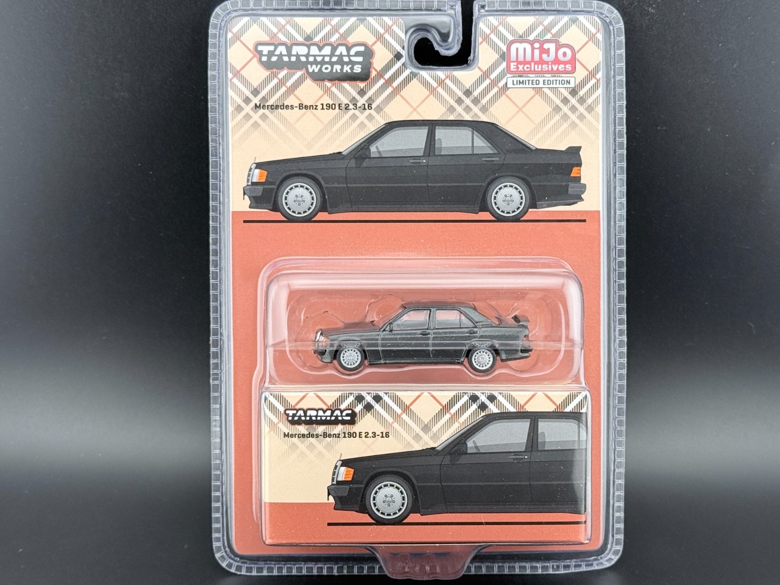 Tarmac Works Mercedes-Benz 190 E 2.3-16 Global64 1/64