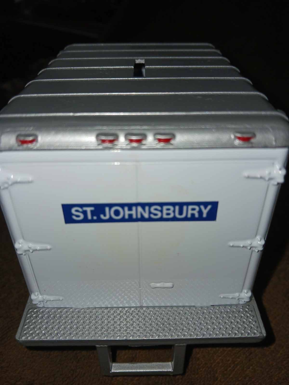 ST JOHNSBURY DELIVERY TRUCK REVERSED GRAPHIC DESIGN 1952 GMC VAN FIRST GEAR 1OF6
