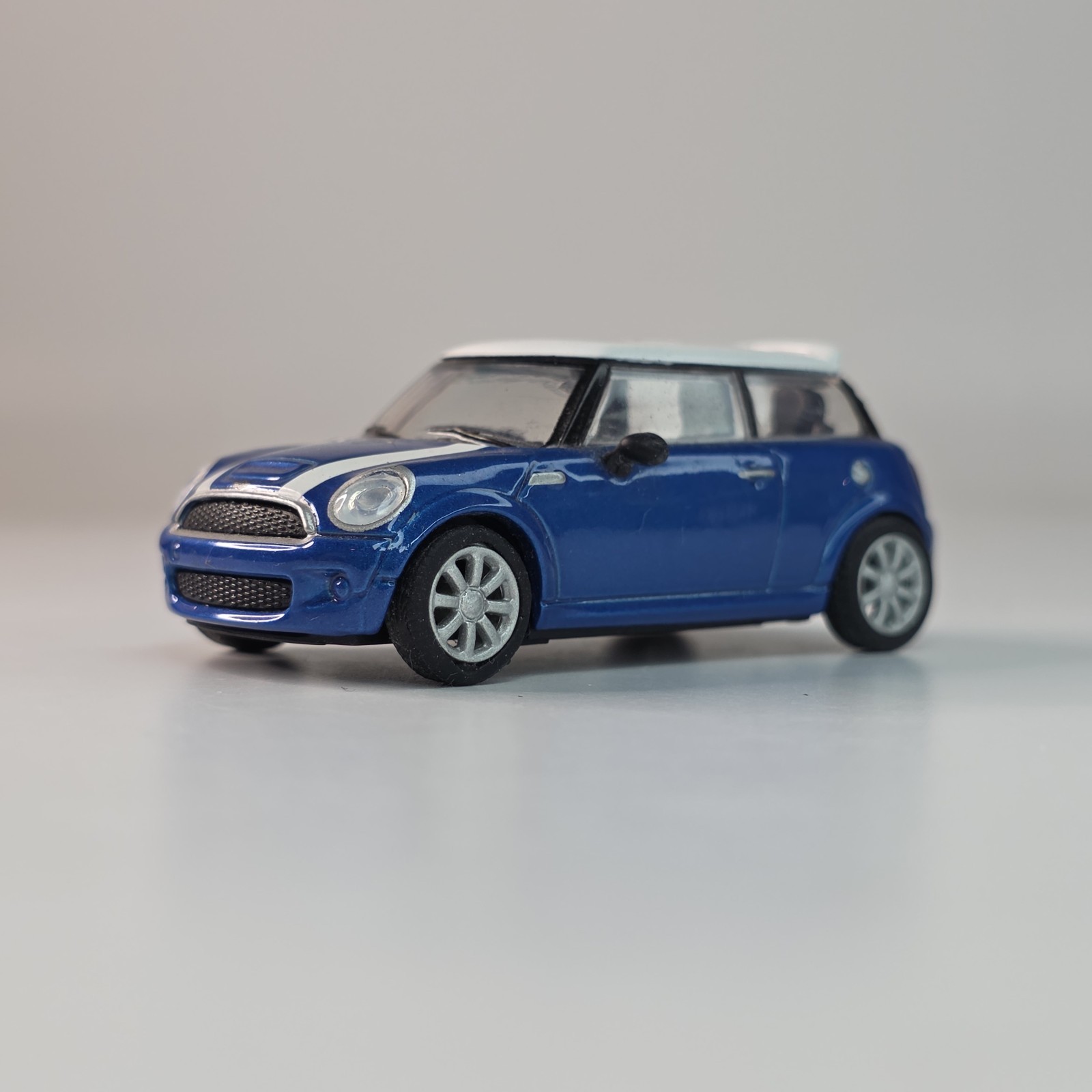 1:60 Scale Mini Cooper S Hatchback Toy