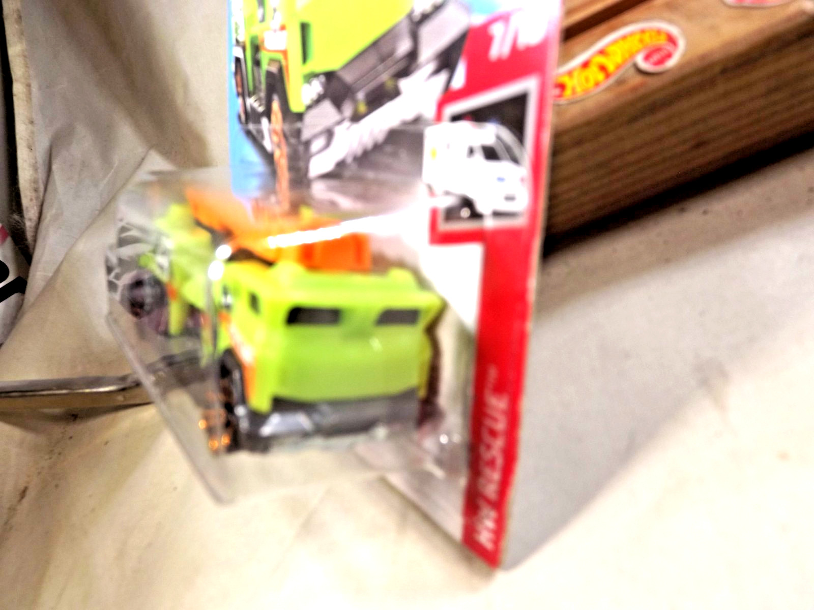2019 Hot Wheels #172 HW Rescue 7/10 5 ALARM Fire Engine Green w/Gold Trap5 Spoke