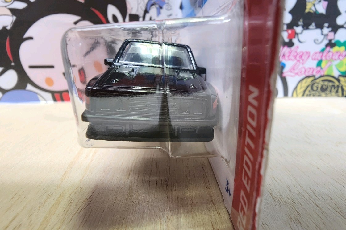 Hot Wheels 2023 Mercedes-Benz 300 SL Red Retro Racers 27/250 HKH02