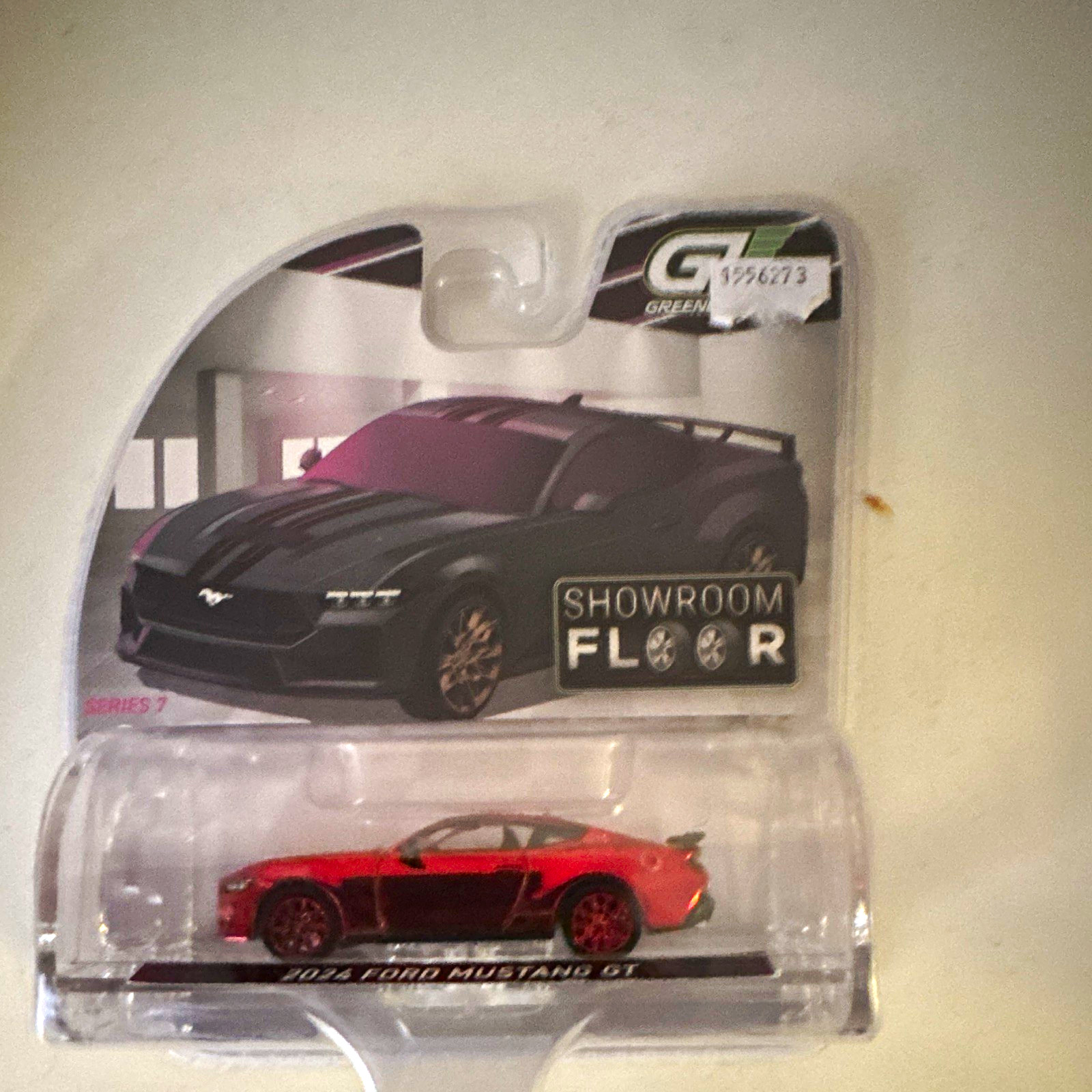 Greenlight Showroom Floor Series 7 1:64 2024 Ford Mustang GT Red/Black