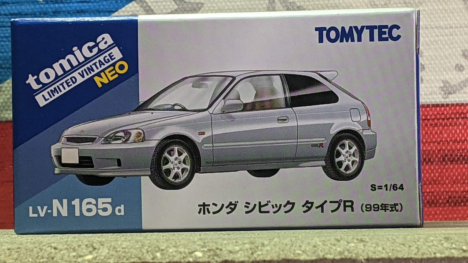 TOMICA LV-N165d 1999 HONDA CIVIC TYPE-R 1:64 SCALE LIMITED VINTAGE NEO SERIES