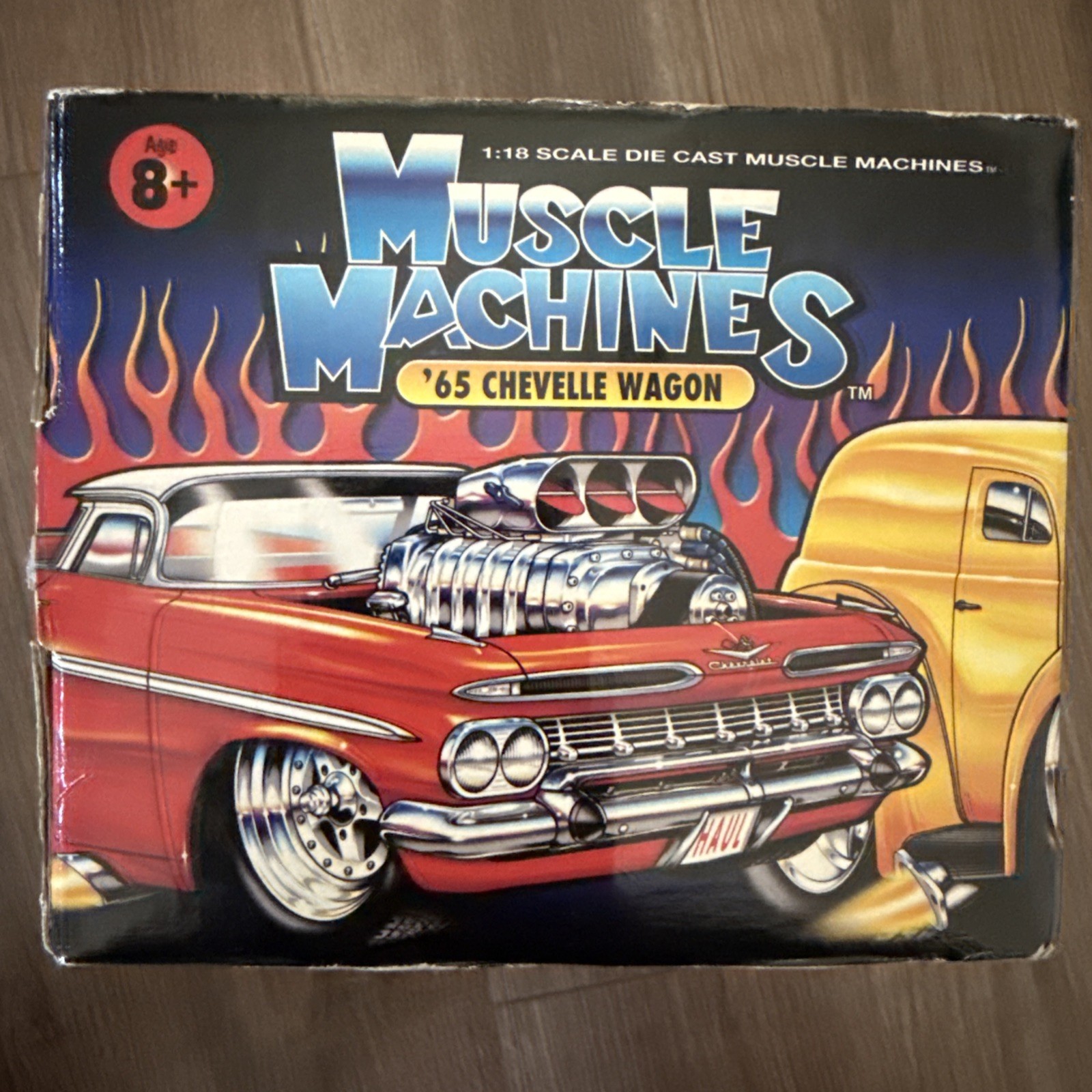 Vintage 1/18 Muscle Machine “1965 CHEVY CHEVELLE WAGON” Silver Metallic