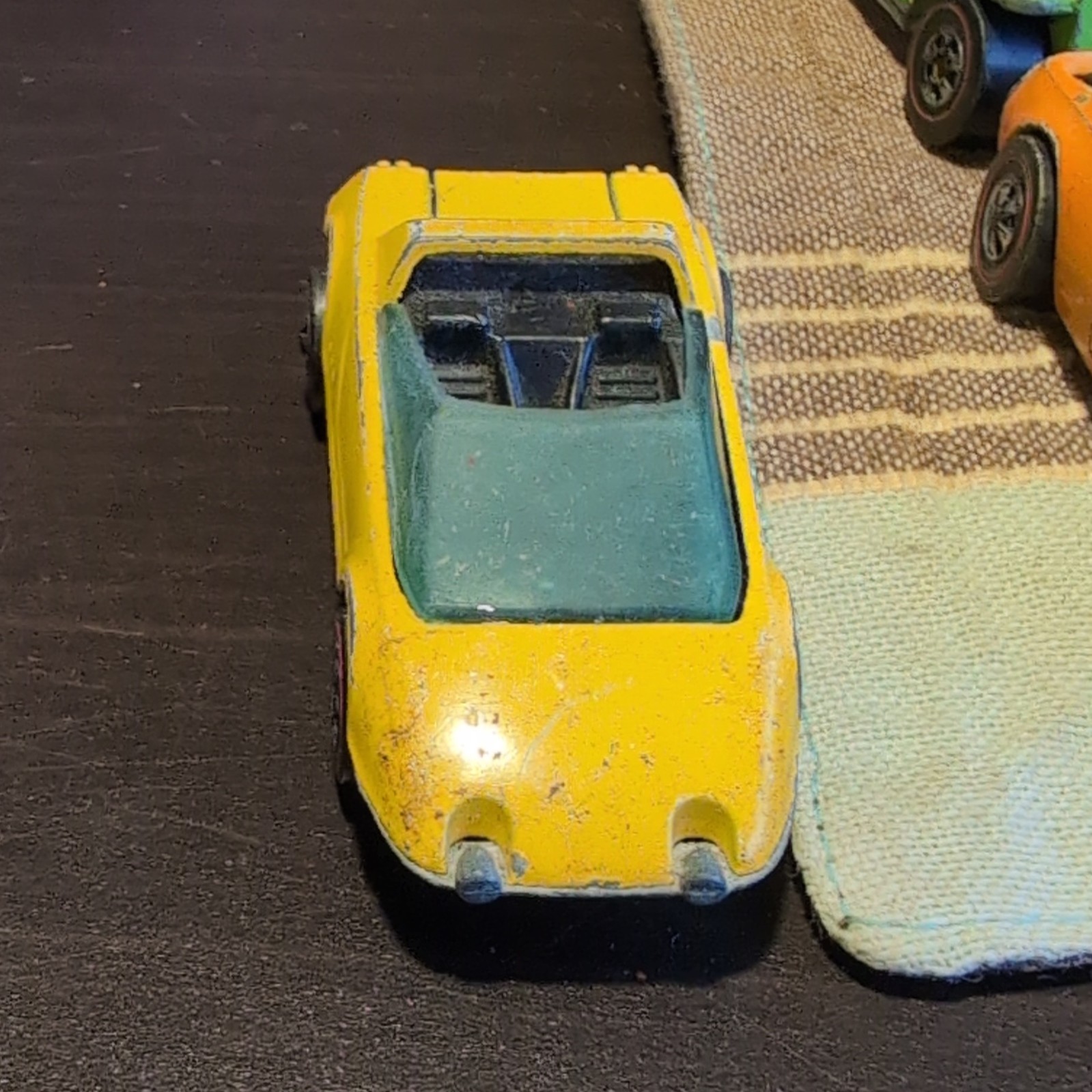 Hot Wheels Redlines Sand Witch 1969 1:64 Diecast Car Yellow/Green