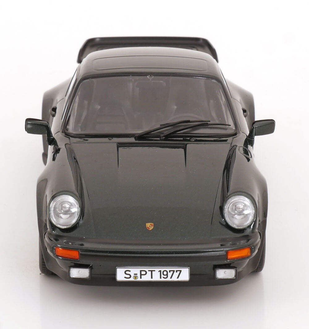 KK Scale 1977 Porsche 911 930 Turbo 3.3 Dark Green Metallic 1:18 KKDC181441