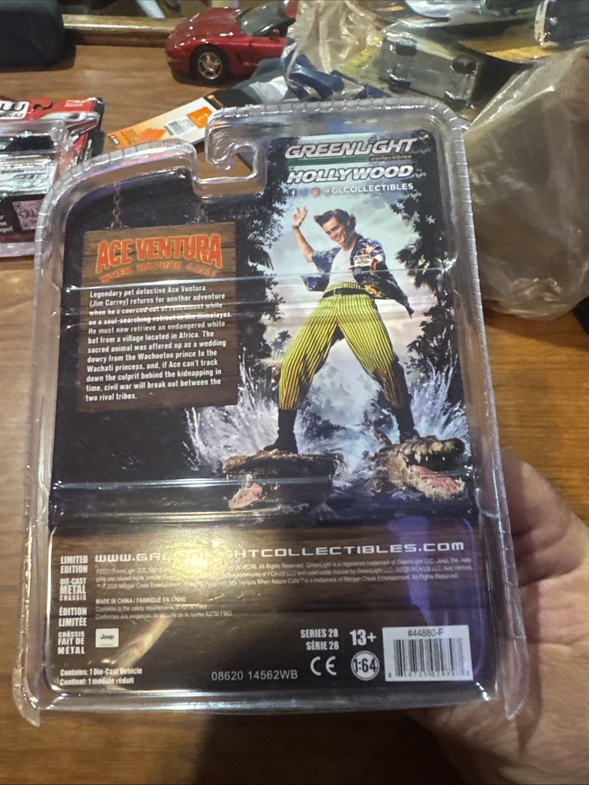 Greenlight Hollywood series 1967 Jeepster Ace Ventura Pack Damage