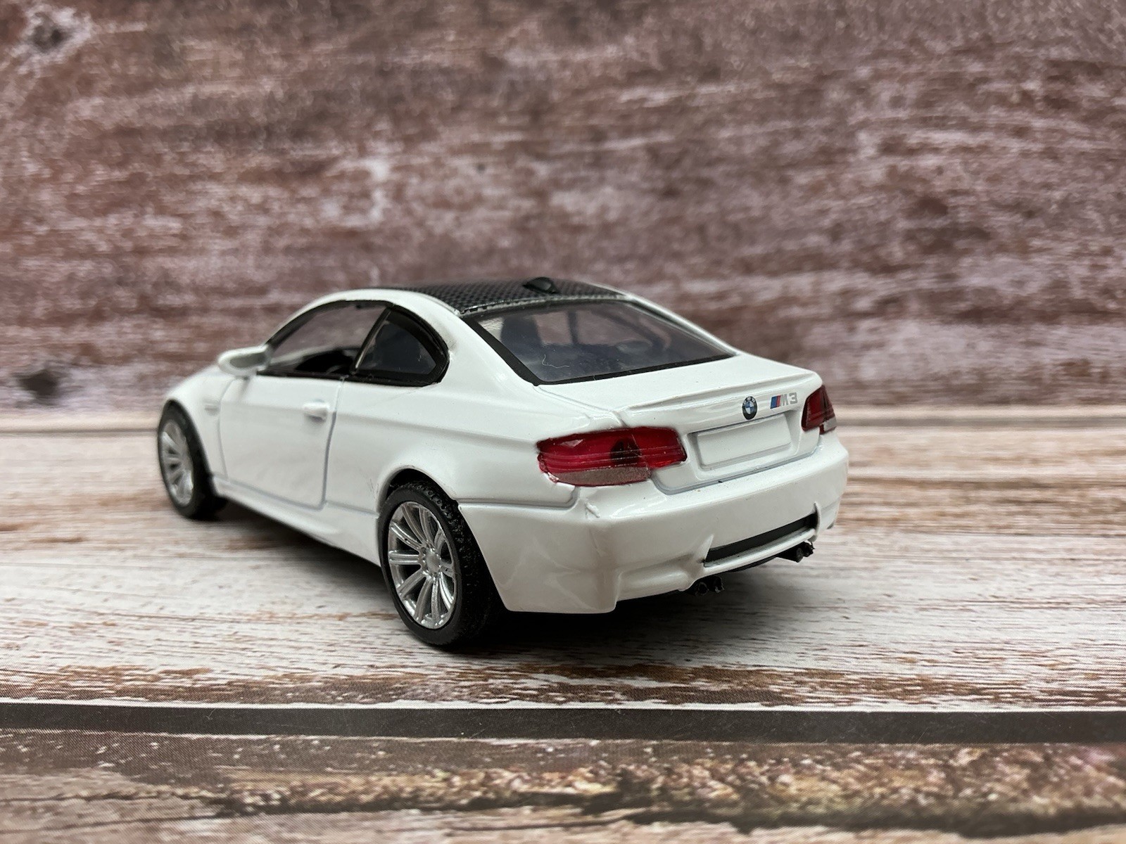 Motomax 1/43 ~ BMW M3 E92 Coupe ~ White
