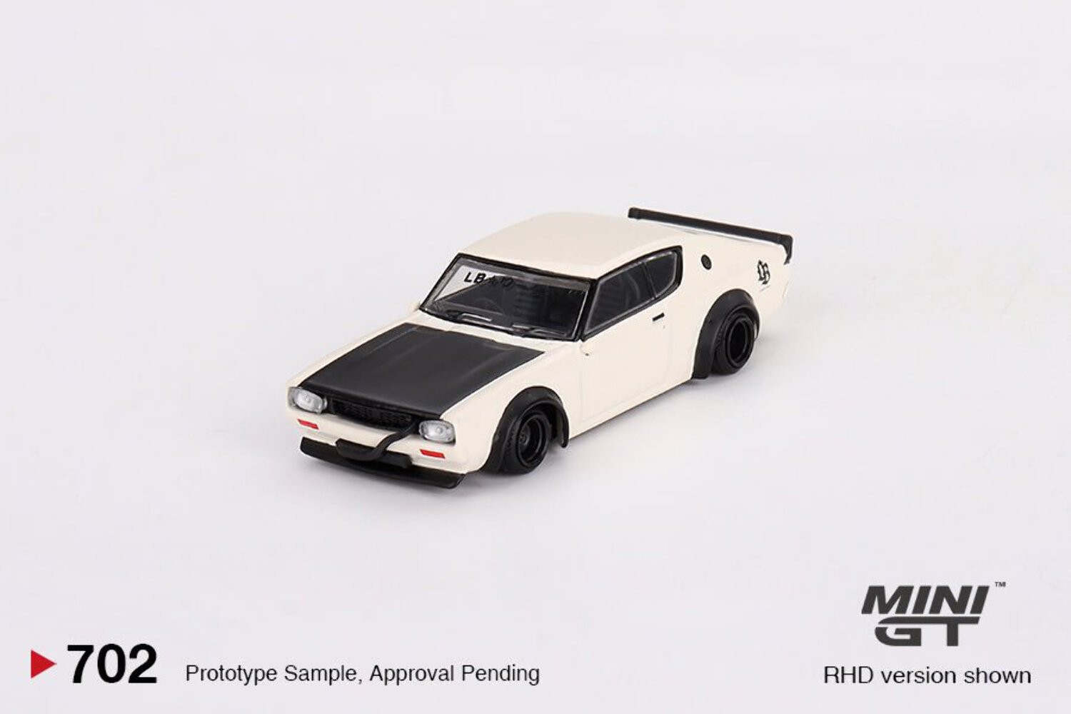 Mini GT 1:64 Nissan Skyline Kenmeri Liberty Walk – White