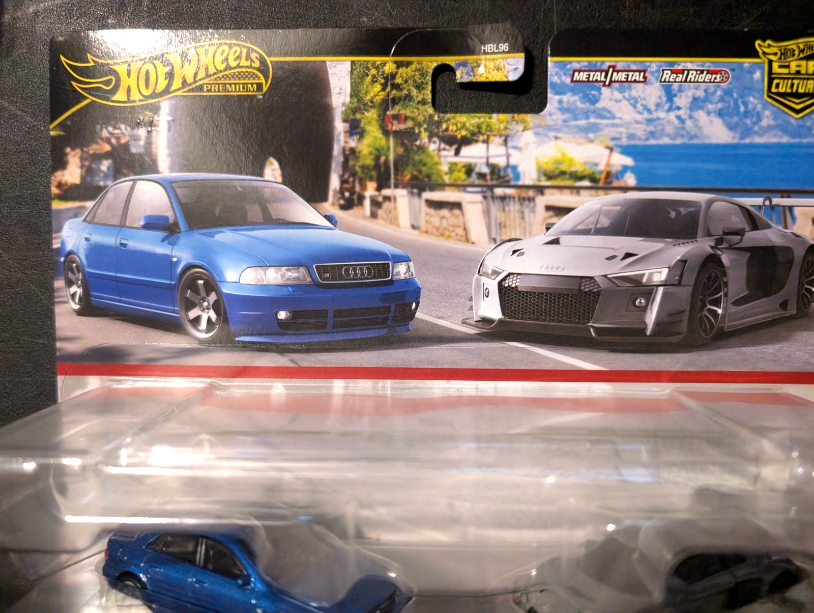 hot wheels premium 2025 audi s4 quattro blue/audi r8lms silver new car culture