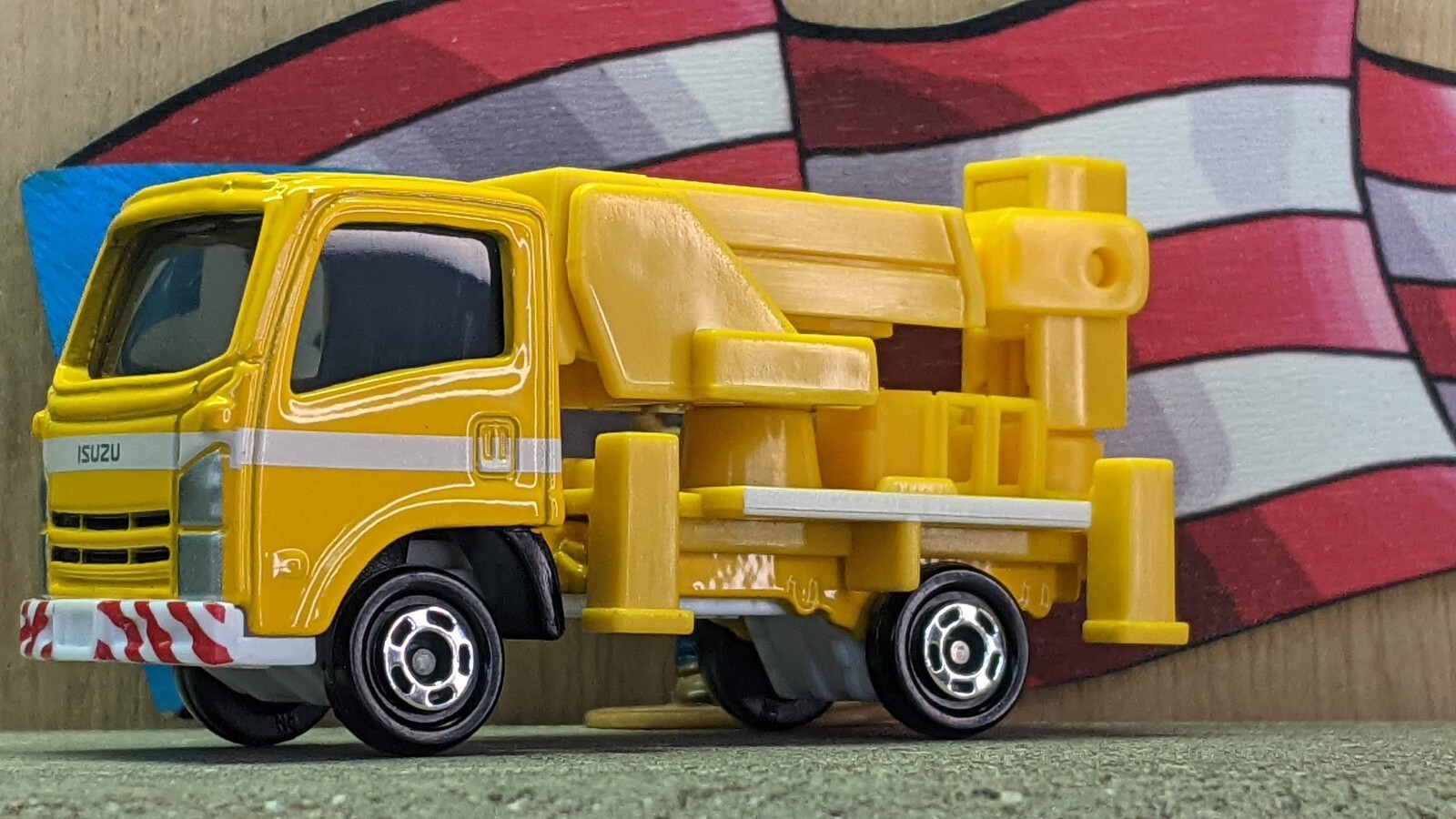 TOMICA #70 ISUZU ELF AERIAL PLATFORM LOOSE TOMICA HIGHWAY SERIES