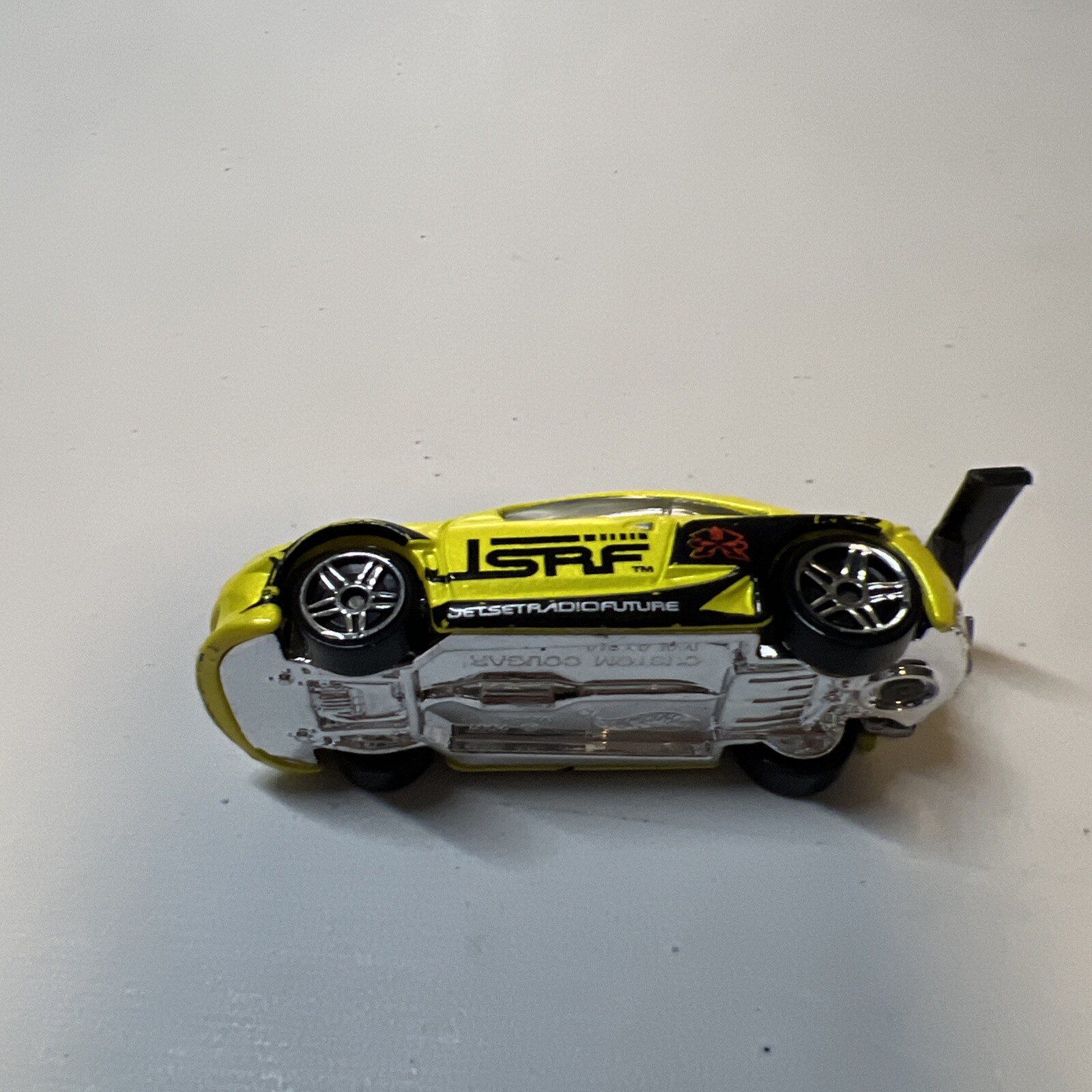 2001 Hot Wheels CUSTOM COUGAR Yellow w/Chrome Pr5 Spokes J17
