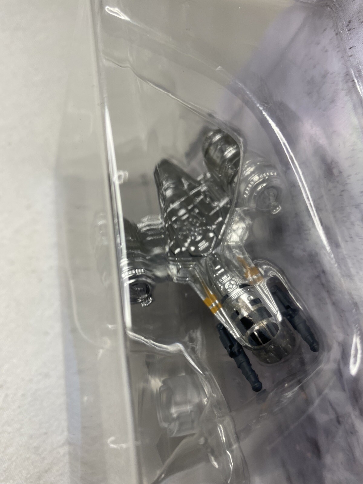 Hot Wheels Star Wars Starships Razor Crest + Child Hover Pram Diecast Disney
