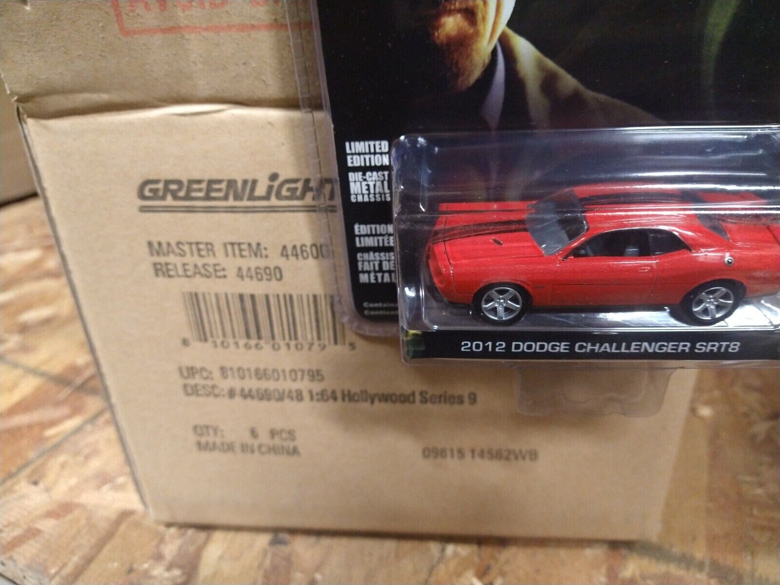 GreenLight Hollywood Series 9 1:64 2012 Dodge Challenger SRT8 Breaking Bad
