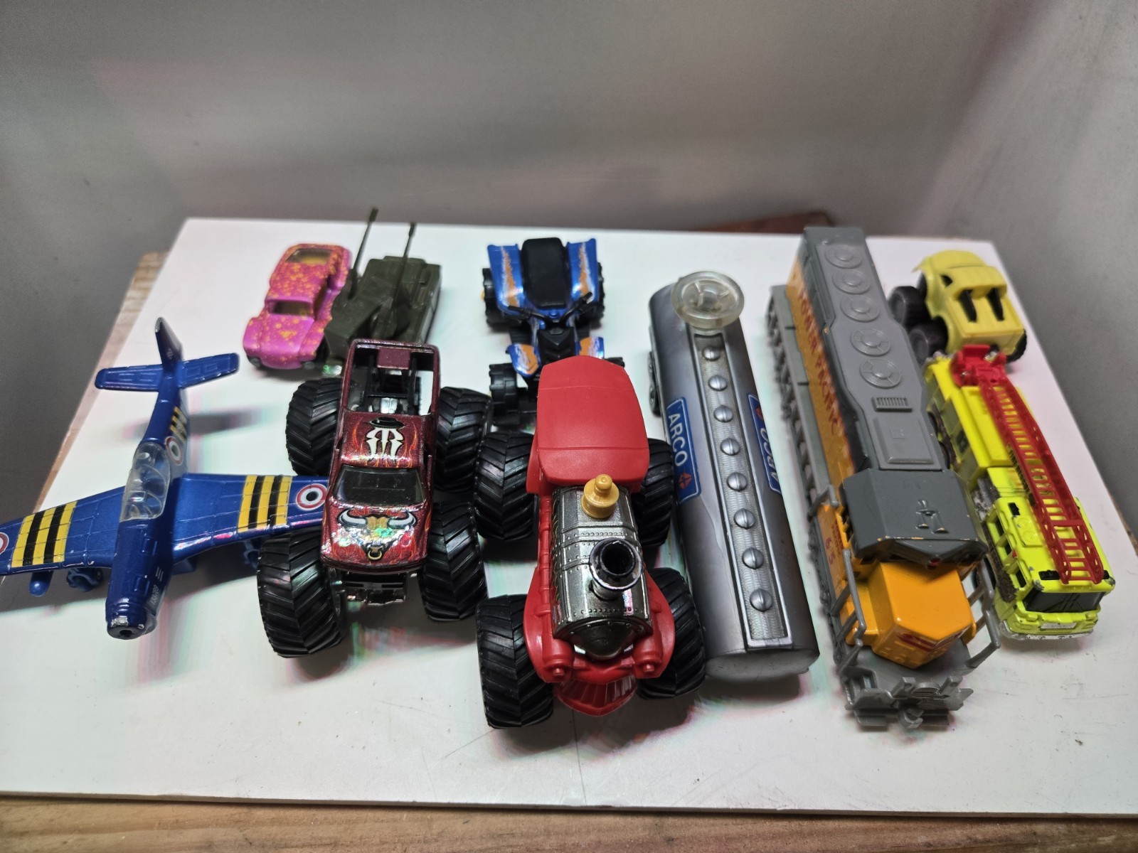 Hot Wheels Matchbox Die-Cast Car & Trucks Construction Boat Bikes Mixed Lot 45+!
