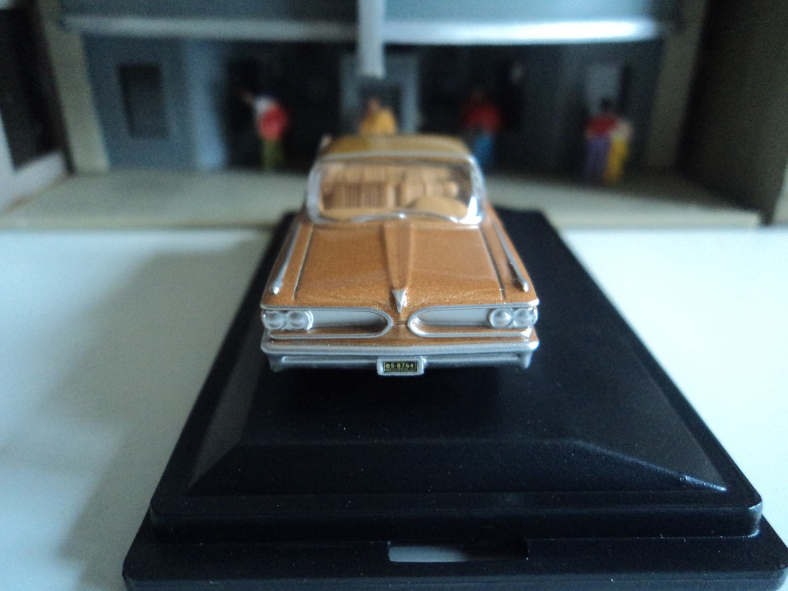 Oxford 1959 PONTIAC BONNEVILLE Canyon Copper 1/87 HO diecast car GM