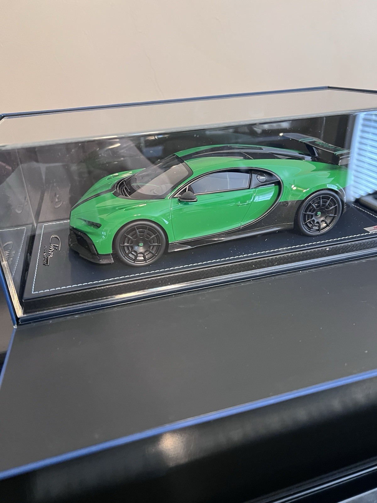 MR Bugatti Chiron Pur Sport Green