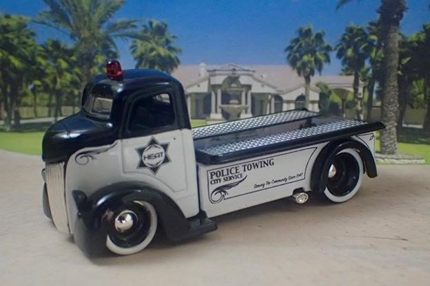 Police 1947 Ford COE Flathead V8 Flatbed Car Hauler 1/64 Scale Limited Edition N