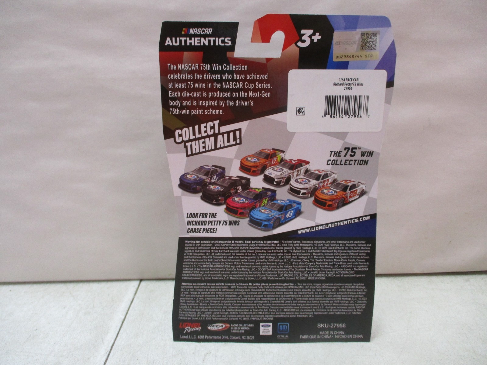 Nascar Authentics Richard Petty 75th Win Wave 07