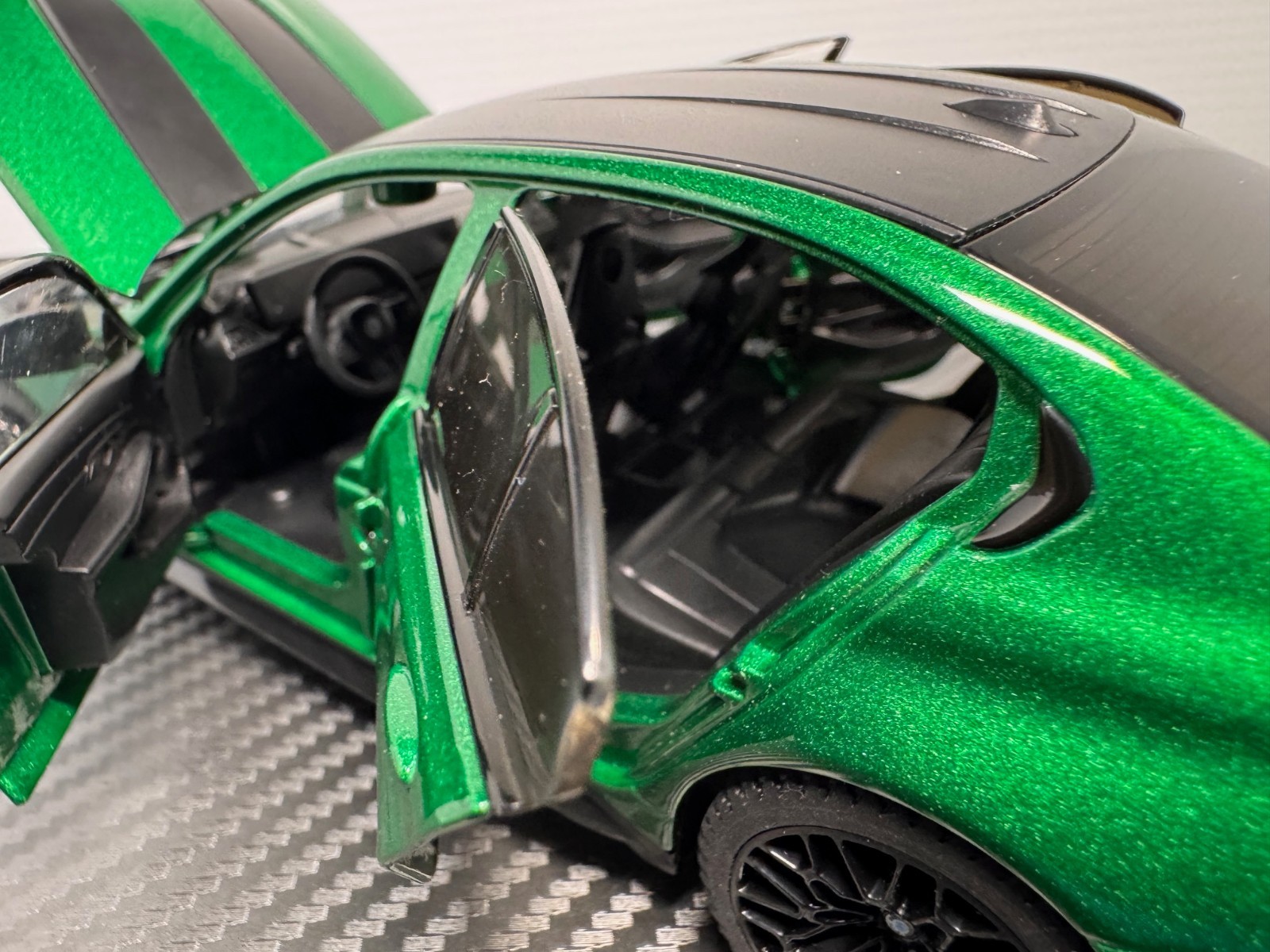1:24 BMW M3 G80 Sedan Alloy Diecast Metal Sports Car Model w Lights – GREEN