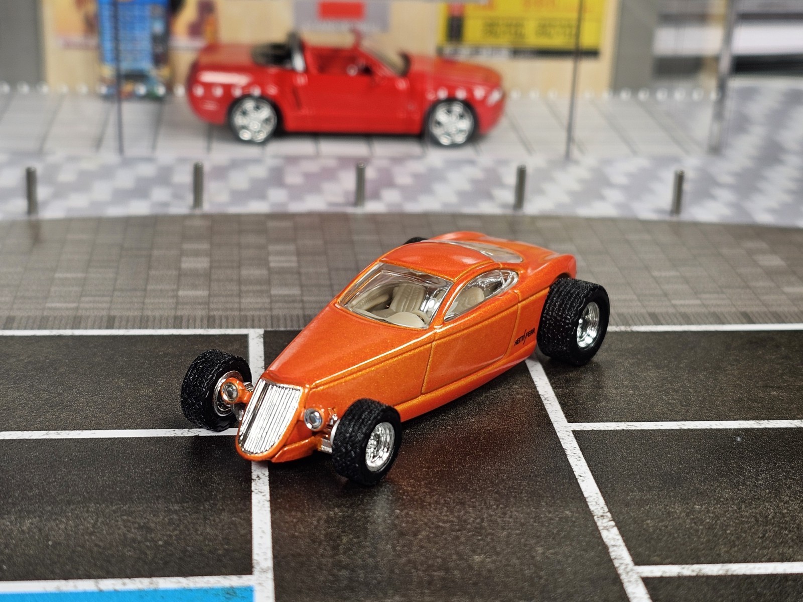 1/64 Hot Wheels Limited Edition Chip Foose Hemisfear Custom Design Real Riders