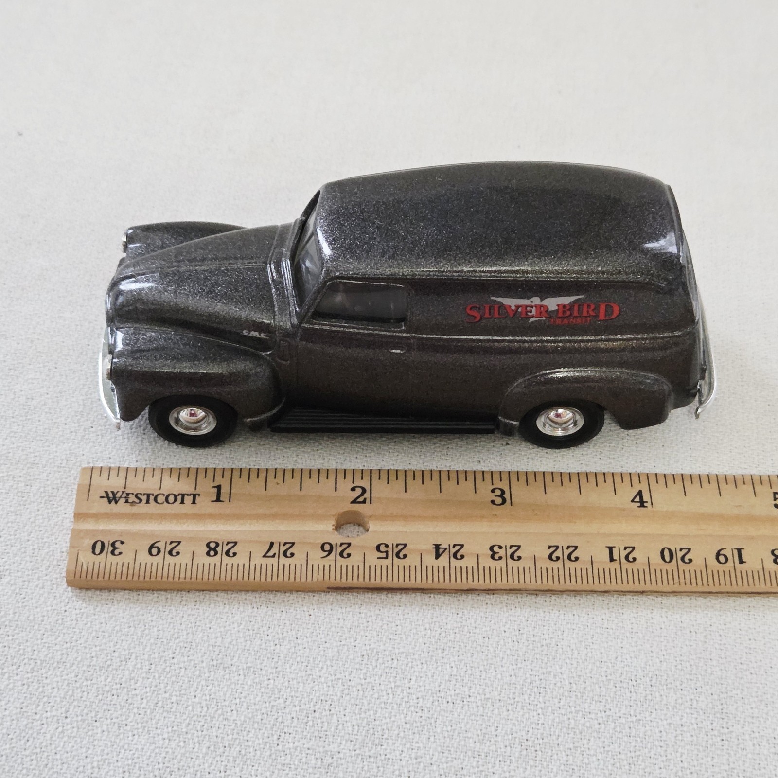 ERTL 1951 GMC Panel Truck “Silver Bird Transit” 1:43