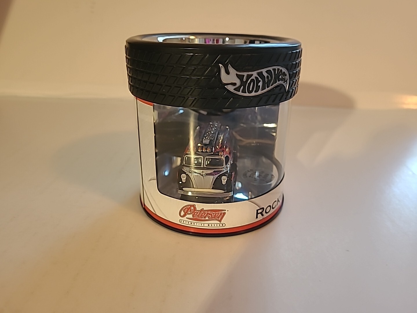 Hot Wheels Rocket Oil Tanker 2004 Petersen Automotive Museum Oil Can Black1/5000