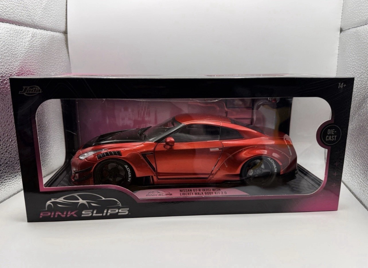 Jada Pink Slips Nissan GT-R R35 LBWK – Liberty Walk Body Kit 2.0 Red NEW