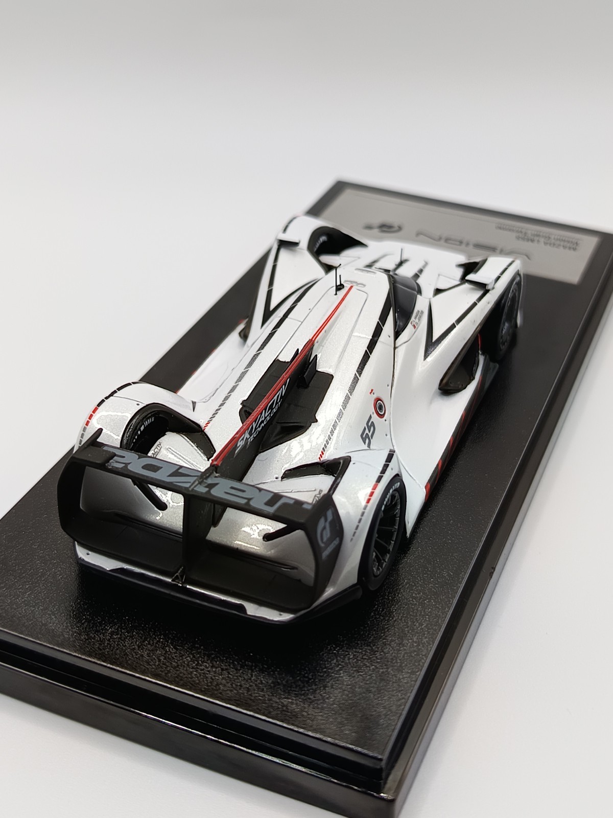 Modellers 1/43 Mazda LM55 Vision Gran Turismo – Atmospheric White MD43005 Rare!!