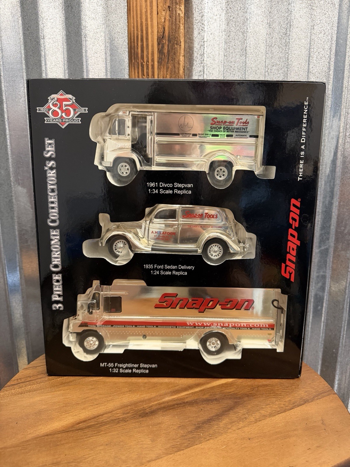 Snap On Tools 85th Anniversary 3 Piece Chrome Collector’s Set SSX2568 1:34 1:32