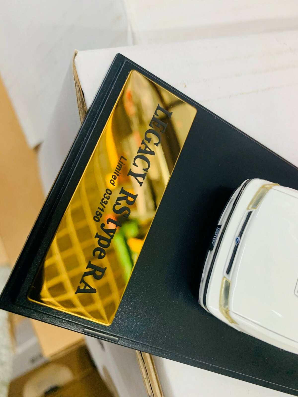Subaru Legacy RS Type RA 1989 White 1/43 Scale Resin Model Car New in Box