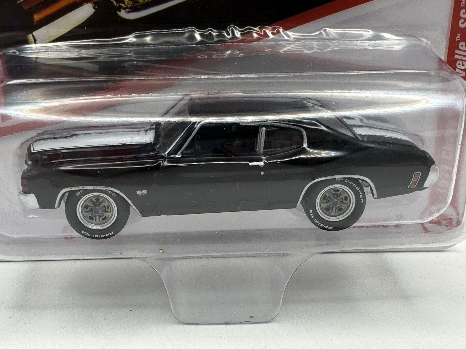 Johnny Lightning Muscle Cars USA 1971 Chevy Chevelle SS 454 – 1:64 Diecast Car
