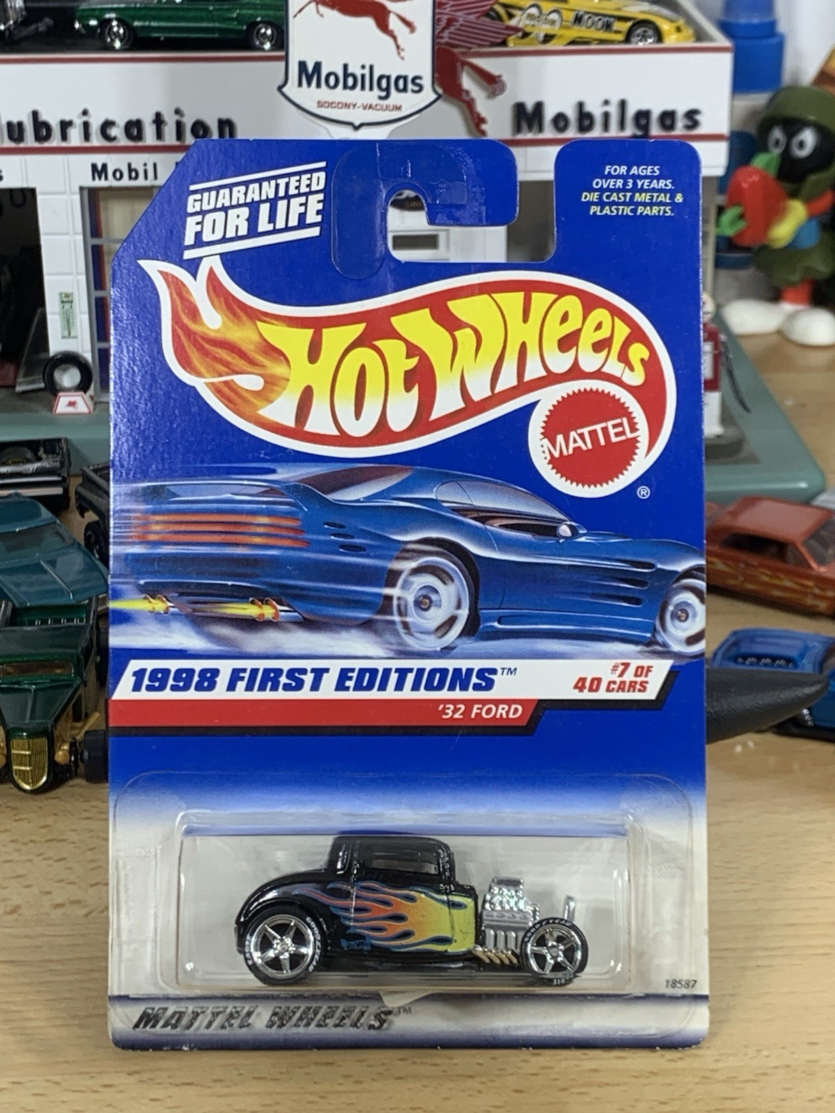 Vintage 1997 Hot Wheels ’32 Ford Black Flamed Hot Rod Custom Wheel Swap