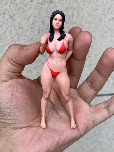 Miniature Figure Scene Props 1/18 Bikini Muscle Anime Girl Diorama Resin Sculpt