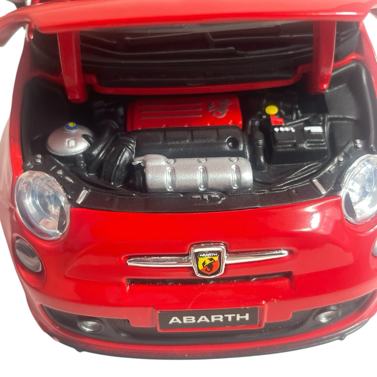 Burago Red 1/18 Abarth 500 Metal Die-Cast Detailed Model Car 7.5”L x 3.5”w x 3”h