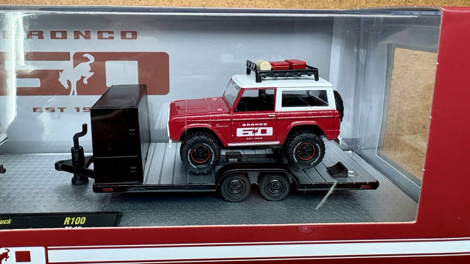 2026 M2 Machines Hauler 1987 Ford F350 Dually & 1966 Ford Bronco ❤️🤍