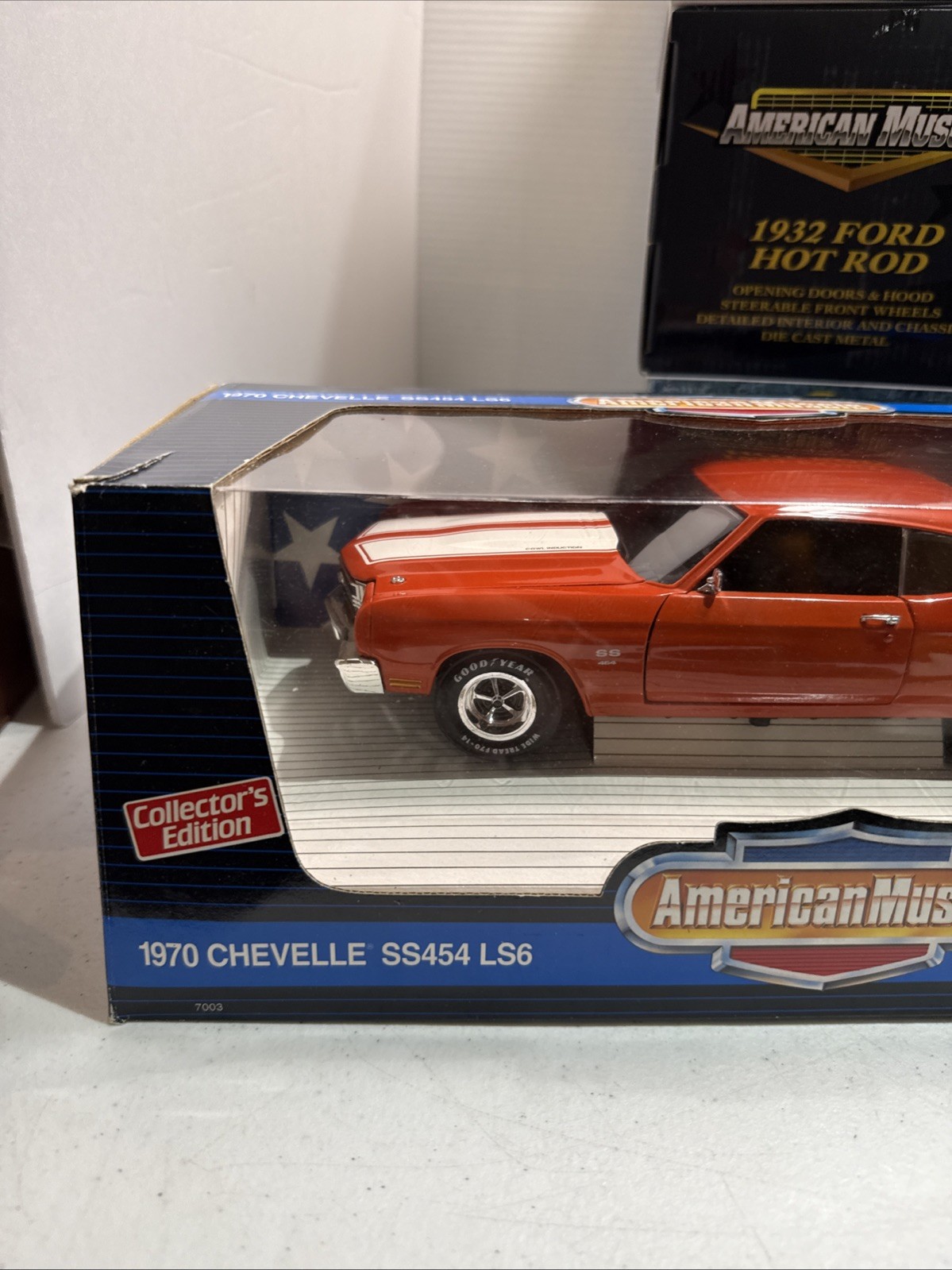 Ertl American Muscle 1970 Chevelle SS454 LS6 1/18 ORANGE