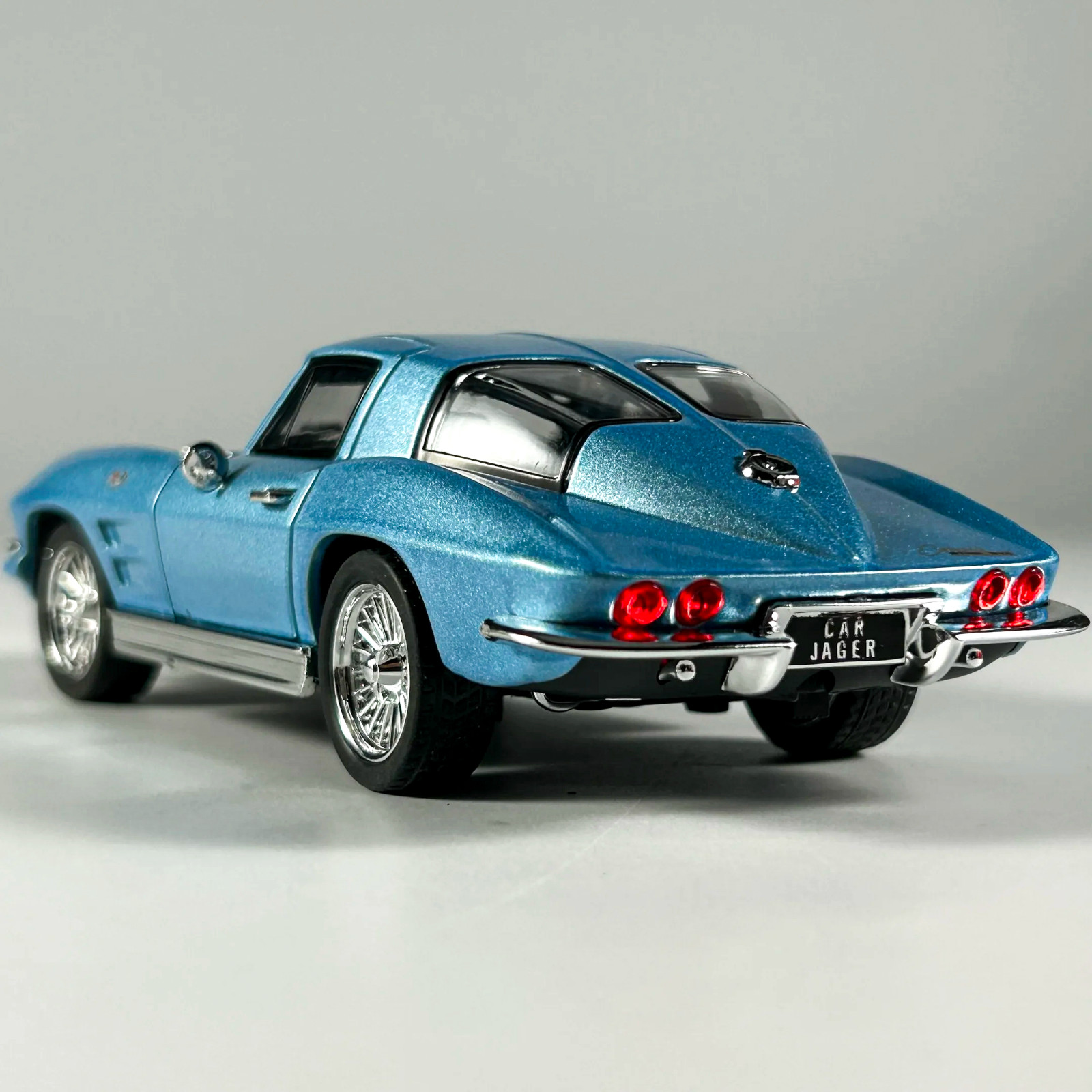 1:32 1963 Chevrolet Corvette Sting Ray C2 Coupe Model Car Collectible Toy Gift