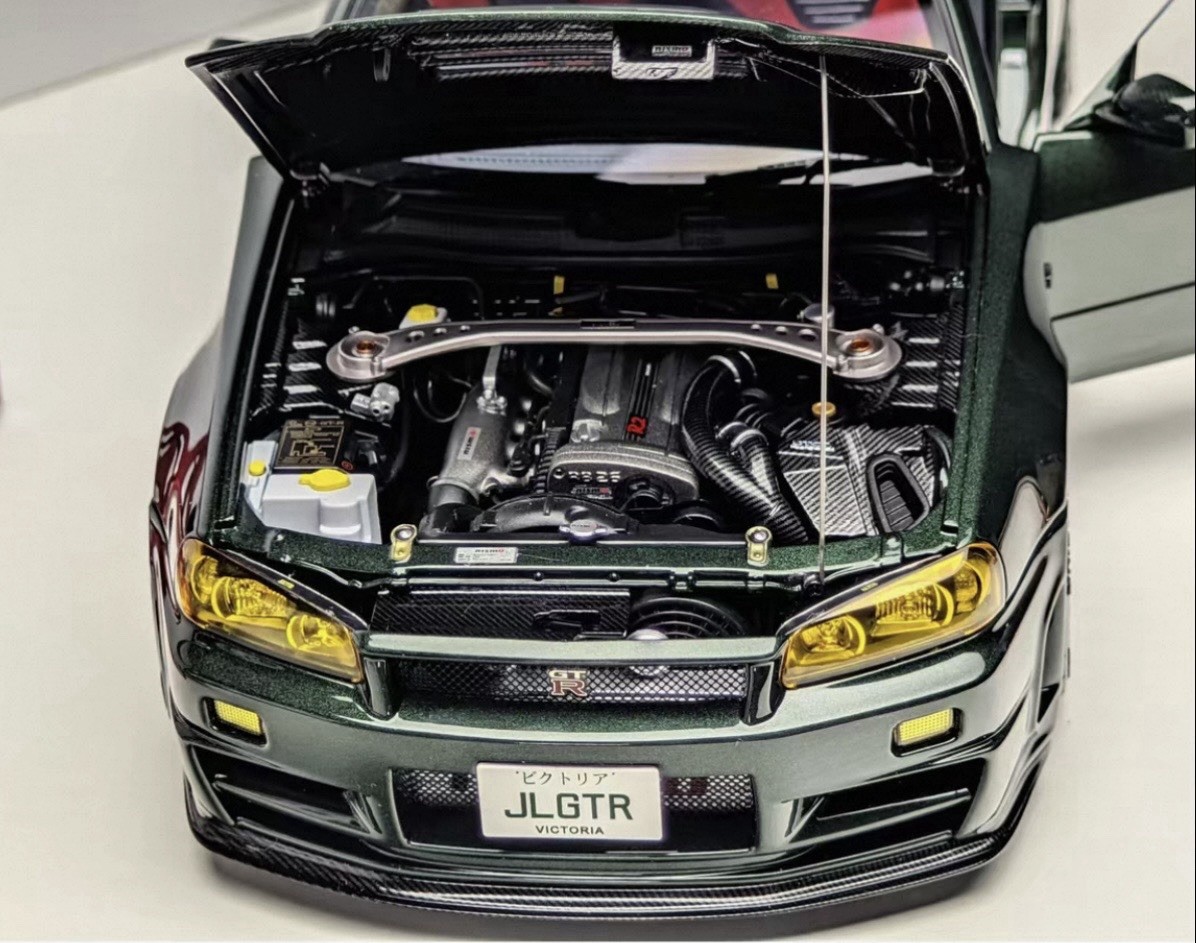 1/18 MotorHelix Nissan Skyline R34 GT-R Nismo Z-tune Dark Green Diecast Limited