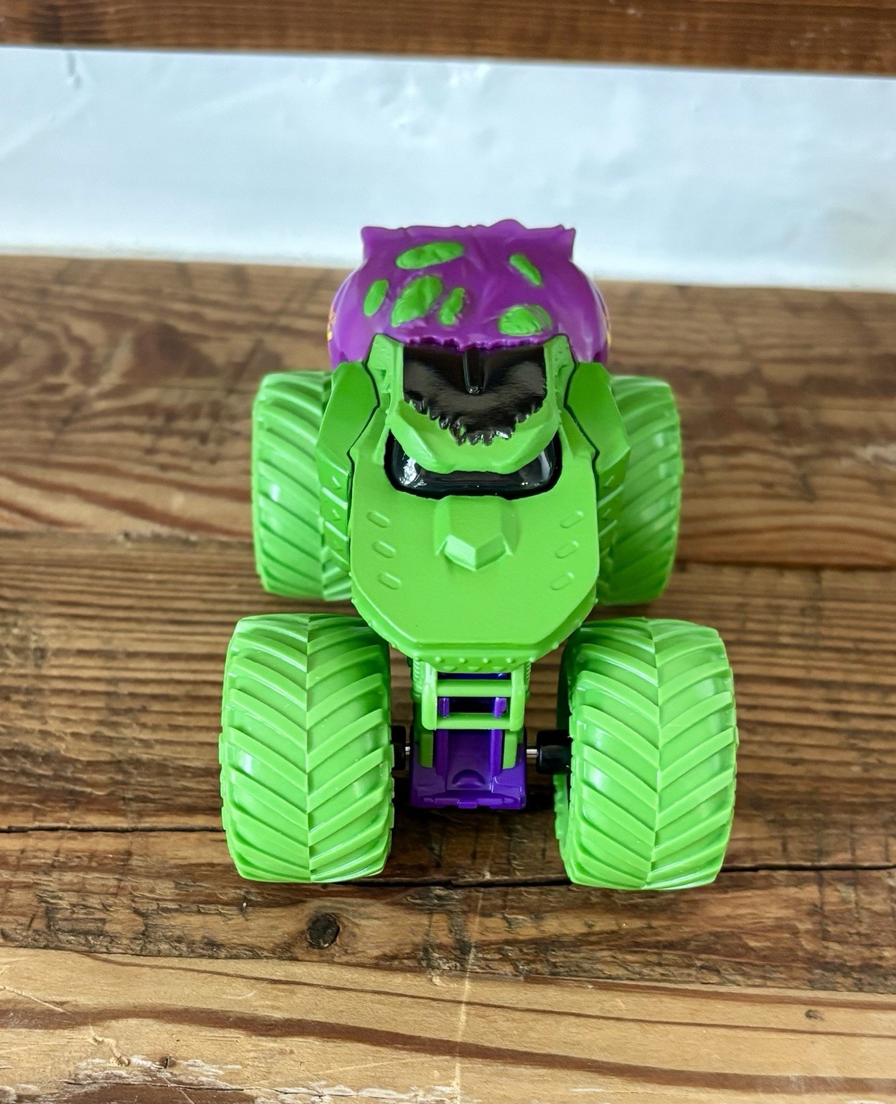 EXCLUSIVE Spin Master Monster Jam Marvel INCREDIBLE HULK Truck New 1:64