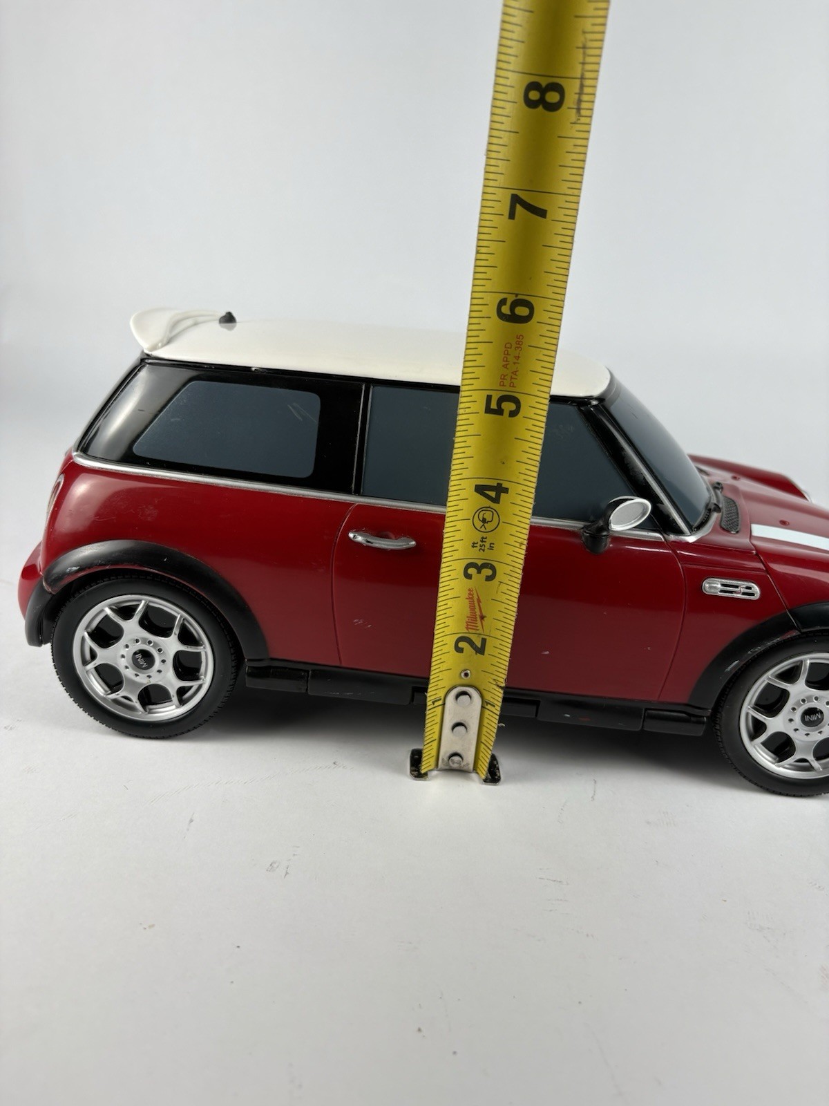 Playmates Micro Machines Mini Cooper with 2 Micro Cars – FOLDS OUT – 2004