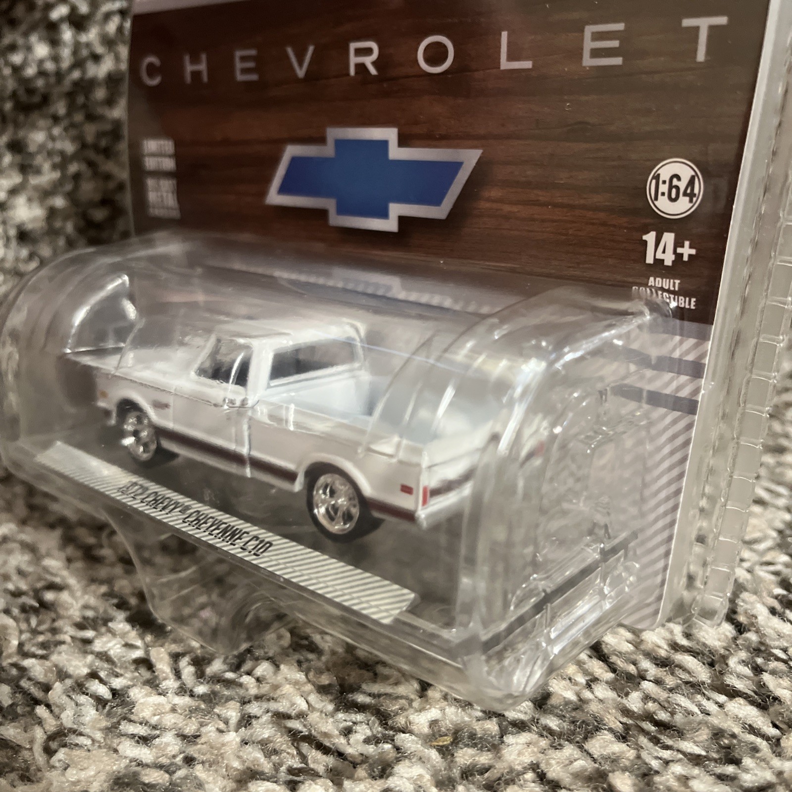 1:64 Greenlight 1972 Chevy Cheyenne C10 Short Bed White Hobby Exclusive NEW!!