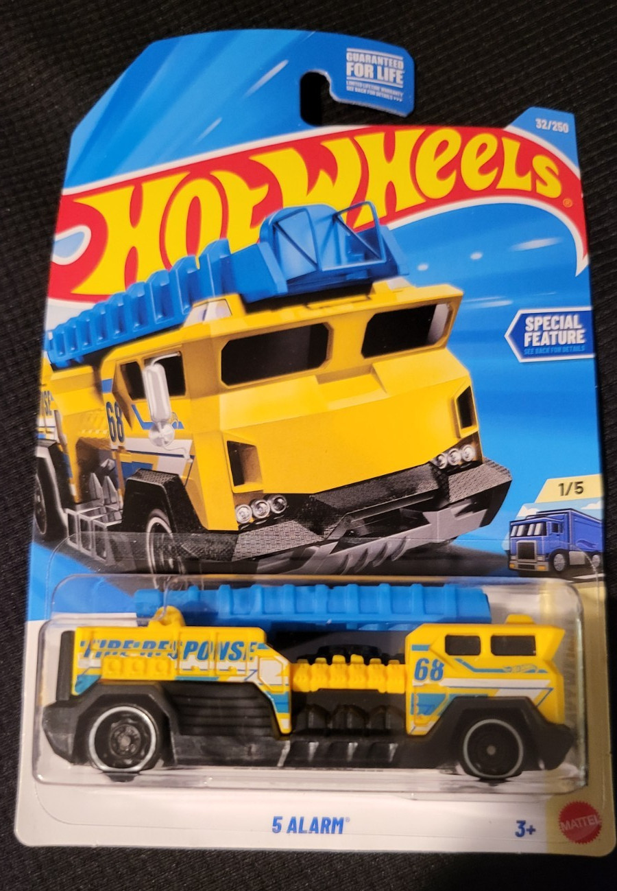 2026 Hot Wheels #32 HW Heavy Weight 1/5 5 ALARM Yellow New Near Mint