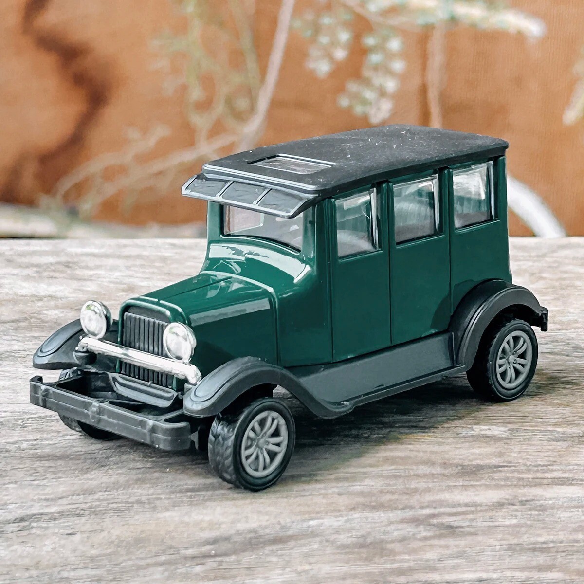 1:43 Diecast Ford A 1930 Model Vintage Pull Back Car Miniature Classic Gift